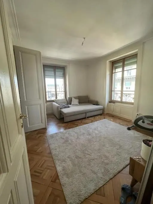 Appartamento Magnifique Appartement En Plein Centre De Geneve Svizzera